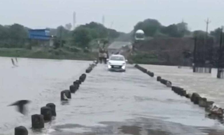 तीज-पर-झूमकर-बरसेंगे-बदरा,-नर्मदापुरम-समेत-3-जिलों-में-अलर्ट,-मंदसौर-में-शिवना-उफान-पर