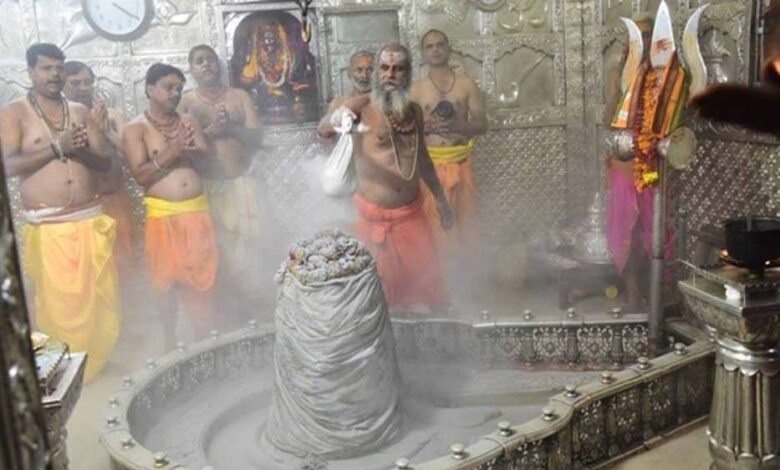 महाकाल भस्म आरती दर्शन: बुकिंग में अब बैठने का स्थान तय, सबसे आगे के लिए विशेष शर्त