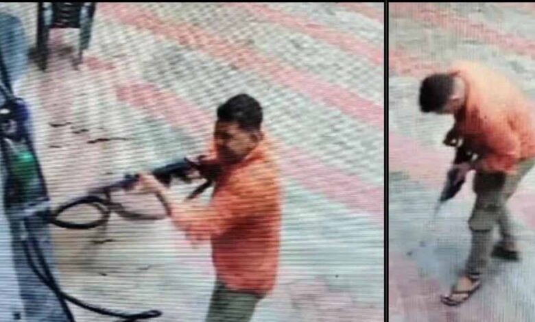 bhind:-बिना-हेलमेट-पेट्रोल-नहीं-मिला-तो-मचा-बवाल,-बदमाशों-ने-की-ताबड़तोड़-फायरिंग,-पंप-मालिक-घायल