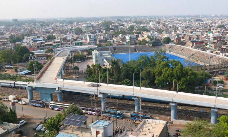 भोपाल-फ्लाईओवर-विवाद:-hc-में-रिपोर्ट-पेश,-ब्रिज-की-ढलान-90-नहीं-बल्कि-119-डिग्री,-अगली-सुनवाई-17-सितंबर
