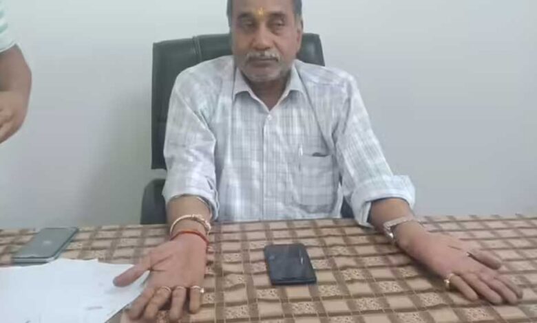मंडला-में-लोकायुक्त-की-बड़ी-कार्रवाई:-सहायक-इंजीनियर-नरेंद्र-गुप्ता-₹20,000-की-रिश्वत-लेते-गिरफ्तार