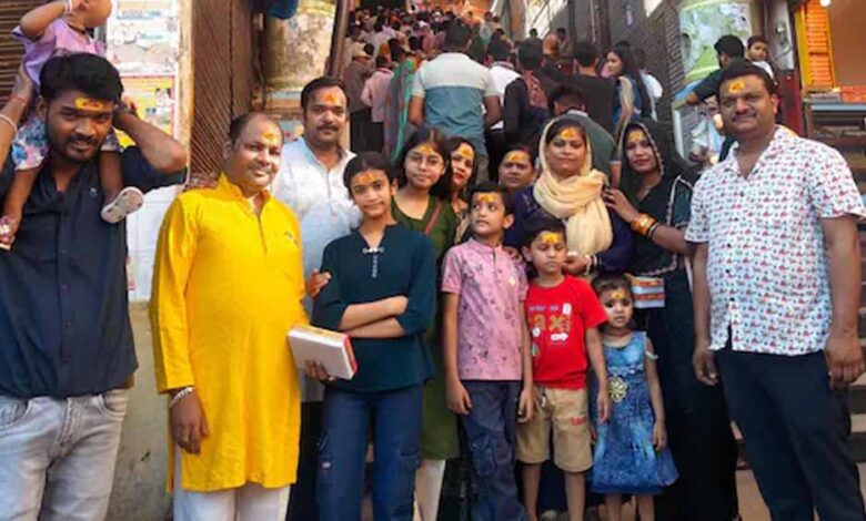 नेपाल-के-काठमांडू-में-फंसे-चारों-परिवार-छतरपुर-के-लिए-रवाना,-पीएम-मोदी-से-मांगी-थी-मदद