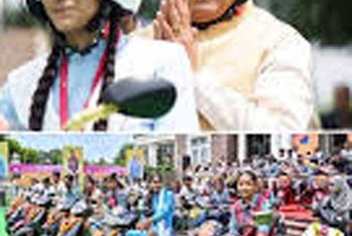 मुख्यमंत्री-डॉ.-यादव-ने-हेलमेट-पहन-कर-विद्यार्थियों-को-दिया-सुरक्षा-का-संदेश