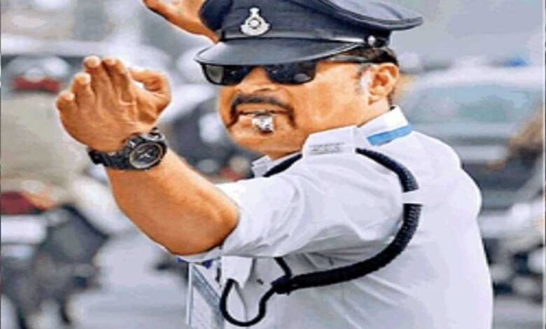 इंदौर-का-डांसिंग-कॉप-फंसा-मुश्किल-में,-वायरल-चैट-पर-कमिश्नर-ने-लिया-एक्शन-—-लाइन-अटैच