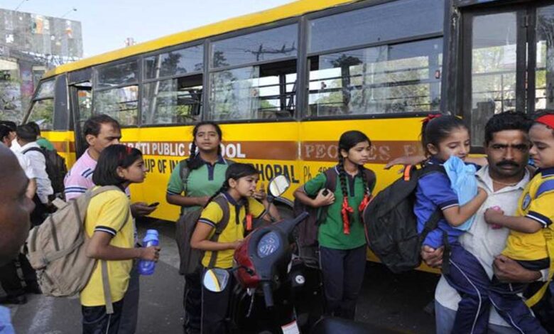 मध्य-प्रदेश-में-बदले-स्कूल-और-प्राइवेट-बसों-के-नियम!-motor-vehicle-act-2025-को-मिली-हरी-झंडी