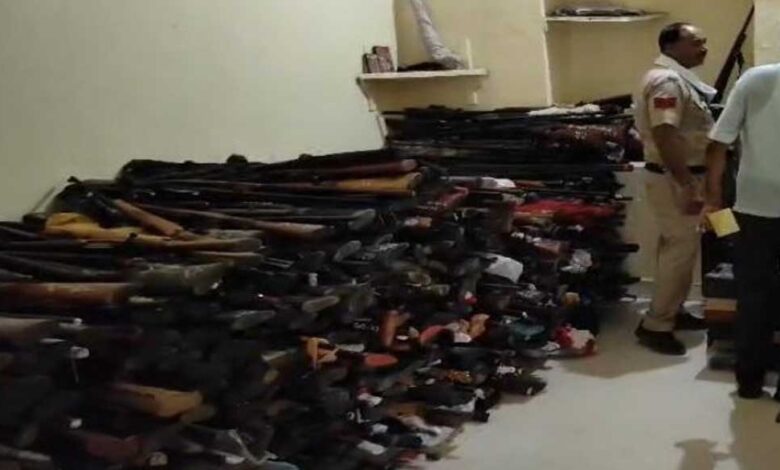 मुरैना-में-282-बंदूकधारियों-के-लाइसेंस-रद्द,-411-अन्य-पर-जांच-जारी;-जानिए-कारण