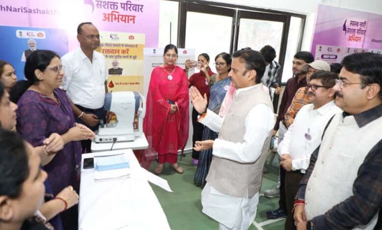 स्वस्थ-नारी–सशक्त-परिवार-अभियान:-सरोजनी-नायडू-कॉलेज-में-4,500-से-अधिक-छात्राओं-की-हुई-स्वास्थ्य-जांच