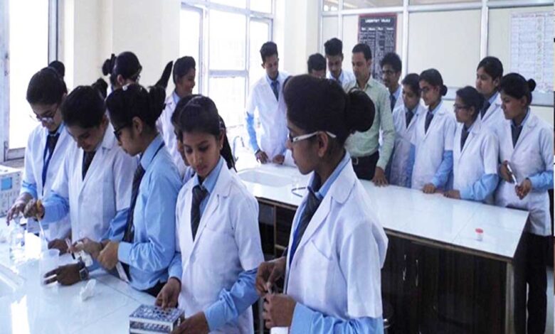 mp-के-200-नर्सिंग-कॉलेजों-को-जल्द-मिलेगी-मान्यता,-20-हजार-से-ज्यादा-छात्रों-को-राहत