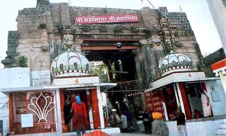उज्जैन-में-महाअष्टमी-पर-27-किमी-तक-मदिरा-की-धार,-सम्राट-विक्रमादित्य-की-प्राचीन-परंपरा-जारी