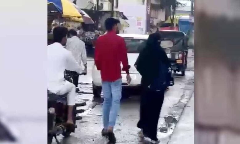 mp-में-सरेआम-हमला:-मुस्लिम-युवती-के-साथ-घूम-रहे-हिंदू-युवक-पर-भीड़-ने-की-पिटाई,-6-गिरफ्तार