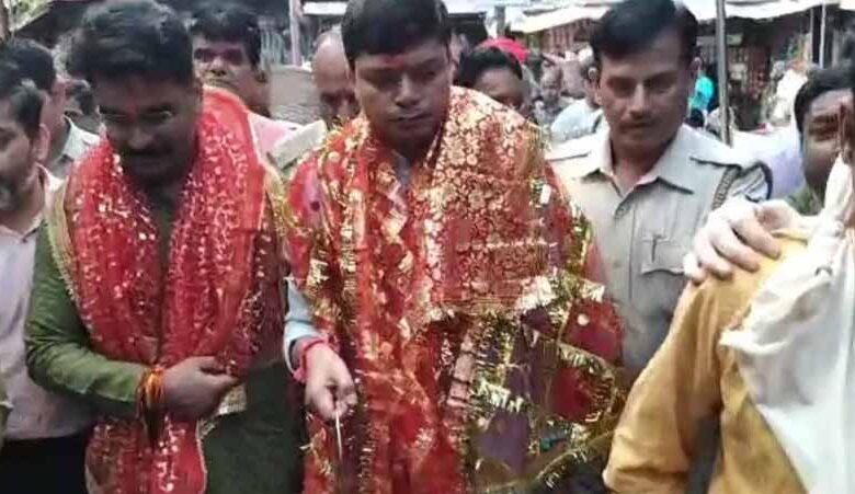 उज्जैन-में-अनोखी-पूजा:-27km-तक-मदिरा-की-धार,-कलेक्टर-ने-शुरू-की-अद्भुत-परंपरा