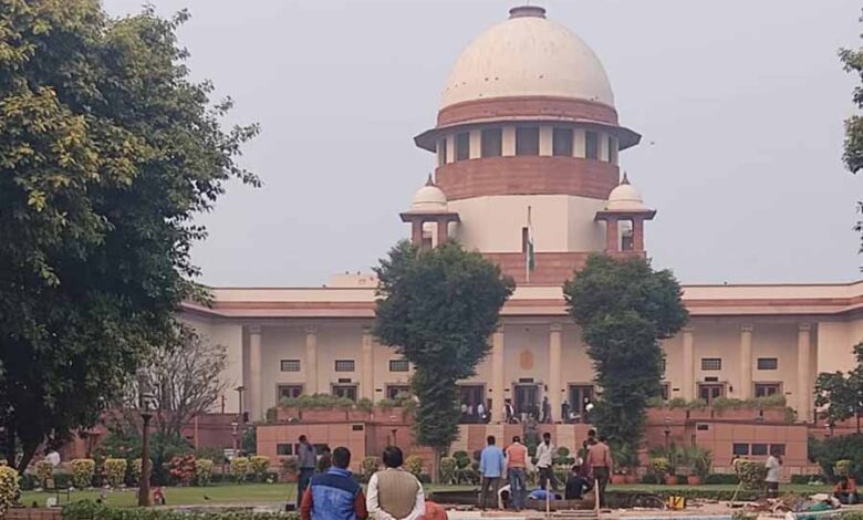 क्या बदलने वाले हैं ट्रैफिक रूल? सुप्रीम कोर्ट ने केंद्र सरकार से मांगा जवाब