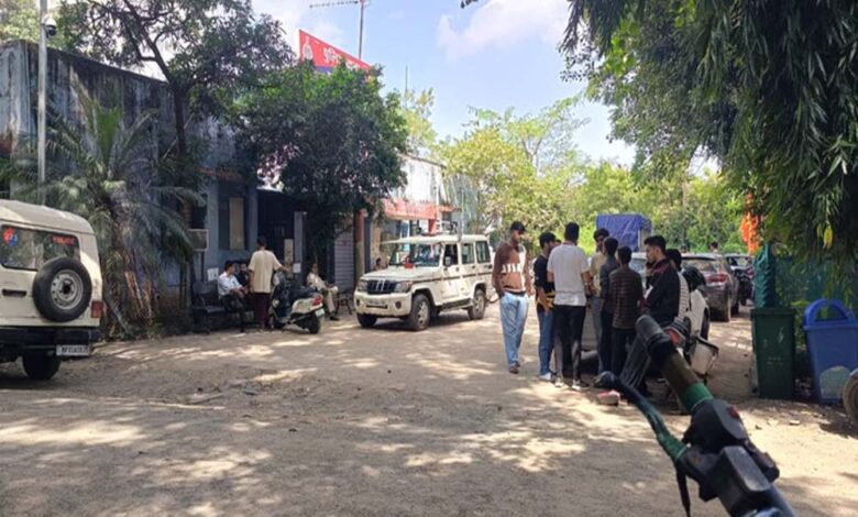 भोपाल-में-डीएसपी-के-साले-की-पुलिस-पिटाई-से-मौत,-दो-आरक्षक-निलंबित