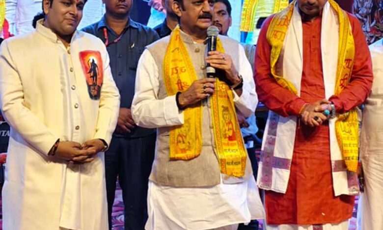 इतिहास के ज्ञान से ही हम सही भूमिका का निर्वहन कर सकेंगे : उप मुख्यमंत्री शुक्ल