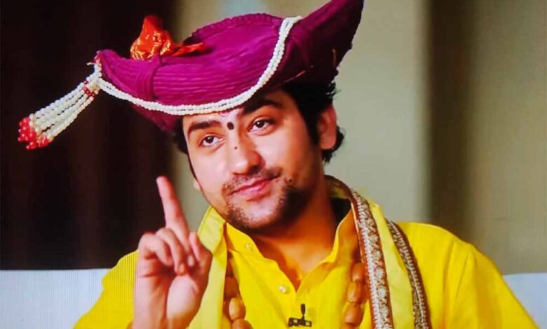 धीरेंद्र-शास्त्री-का-चेतावनी-संदेश:-बकरीद-पर-ज्ञान-नहीं,-पटाखों-पर-नहीं-देना-भूलें!