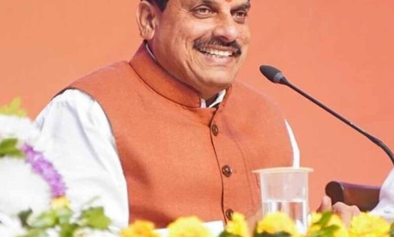 धार में देश का पहला PPP मॉडल मेडिकल कॉलेज, अब गांव-गांव पहुंचेंगे MBBS डॉक्टर