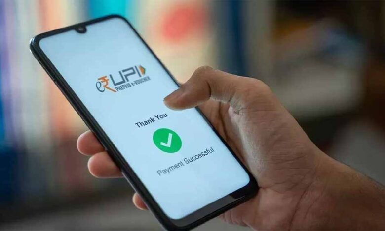 भरोसे का ‘खून’: इंदौर में अकाउंटेंट ने UPI-पासवर्ड बदलकर उड़ाए साढ़े 11 लाख, FIR दर्ज