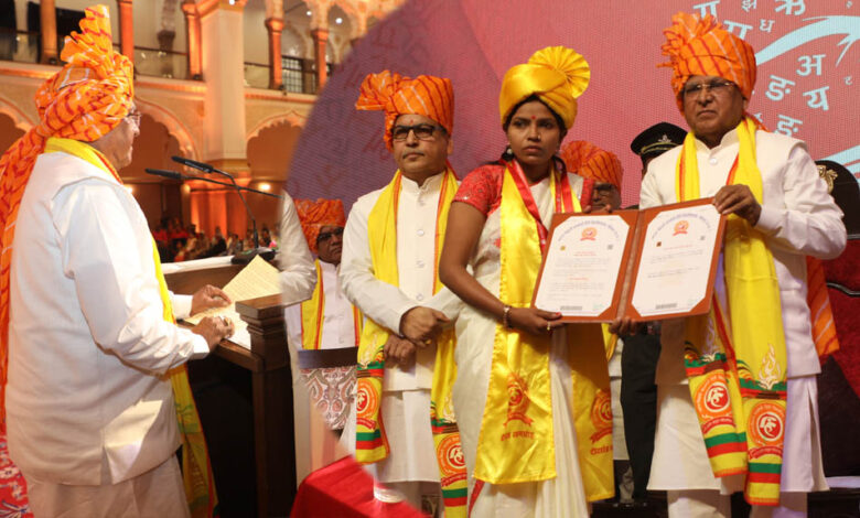 सत्य बोलना और धर्म पालन के मूल्य ही व्यक्ति की वास्तविक पूँजी : राज्यपाल पटेल