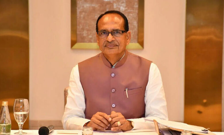 शिवराज सिंह चौहान का MNREGA पर तंज, G RAM G बिल के फायदे गिनाए और CM डॉ. मोहन की तारीफ की