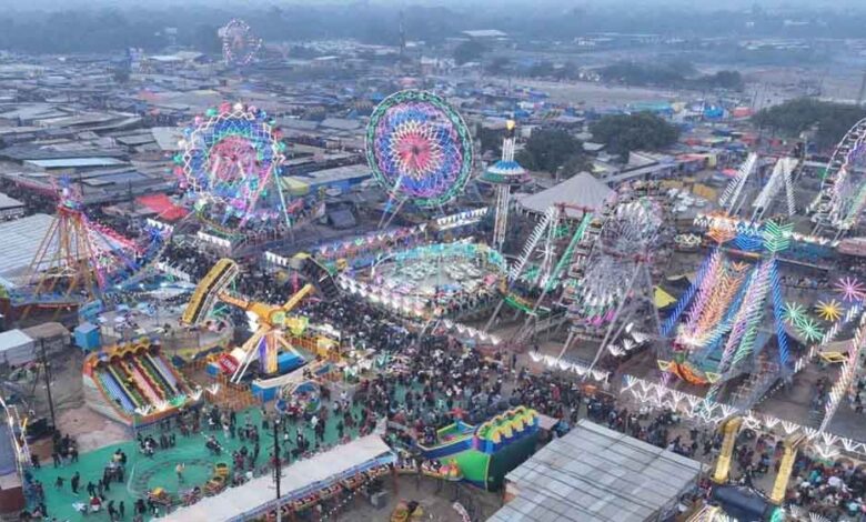 आरटीओ टैक्स छूट पर ब्रेक: ग्वालियर व्यापार मेले में गाड़ियों की बिक्री थमी, करोड़ों का कारोबार अटका