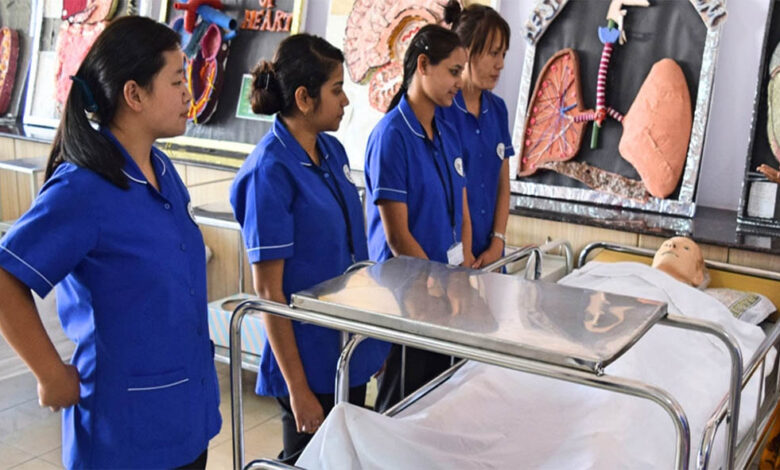 नर्सिंग कॉलेजों में 100% महिला आरक्षण खत्म, 286 पदों पर भर्ती के लिए दोबारा आवेदन की प्रक्रिया