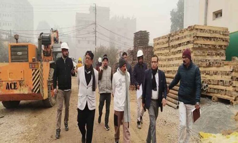 उप मुख्यमंत्री शुक्ल ने रीवा में कैंसर यूनिट और अन्य स्वास्थ्य अधोसंरचनाओं के निर्माण कार्यों का किया निरीक्षण