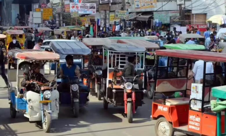 इंदौर में सात सेक्टर में बंटेंगे ई-रिक्शा, 30 दिन में होगी व्यवस्था, फिर एक महीने का ट्रायल