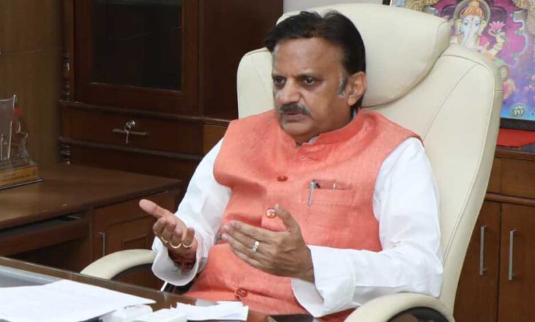 जिले के विकास में जनप्रतिनिधियों, प्रशासन के साथ-साथ सामाजिक क्षेत्र के व्यक्तियों के अनुभव का किया जाएगा उपयोग: उप मुख्यमंत्री शुक्ल