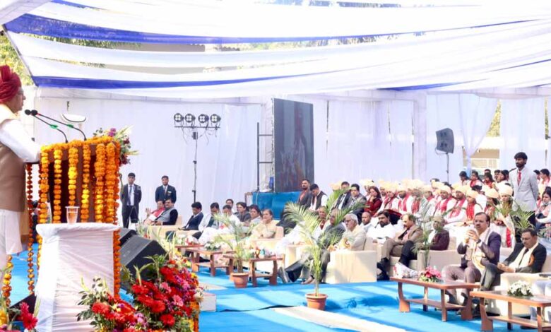 सार्थक जीवन जीना ही महत्वपूर्ण – राज्यपाल पटेल