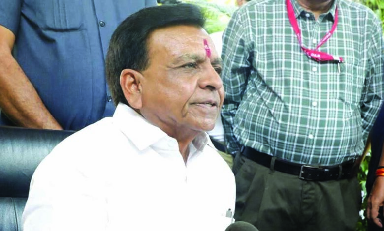 युवा दिवस पर सुबह 9 बजे से मॉडल स्‍कूल में होगा सामूहिक सूर्य नमस्‍कार