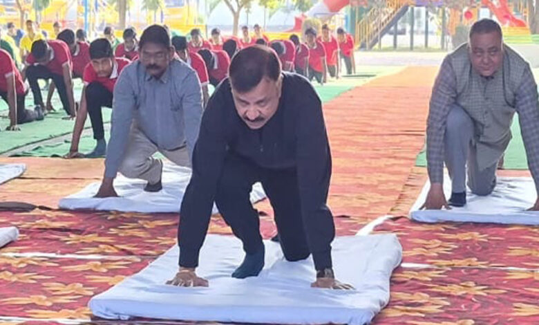 राष्ट्रीय युवा दिवस पर मंत्री सिंह का बयान, बच्चों की प्रतिभा पहचानने और जिम्मेदार नागरिक बनाने का अवसर