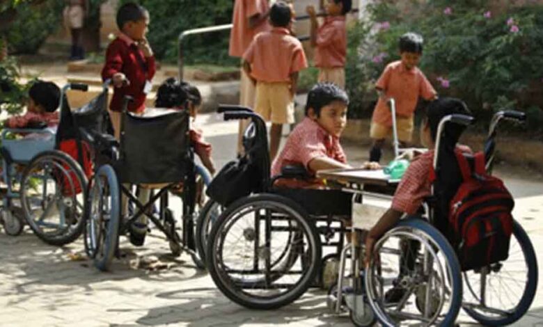 दिव्यांग बच्चों की पहचान के लिये जिला स्तर पर शिविर आयोजित होंगे