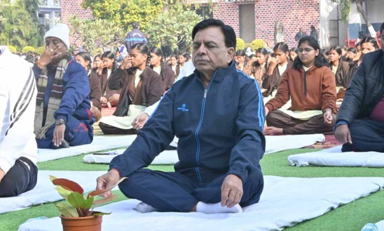 स्वामी विवेकानंद के सिद्धान्तों को अपनाकर सशक्त राष्ट्र के निर्माण में सहभागी बनें युवा : उप मुख्यमंत्री देवड़ा