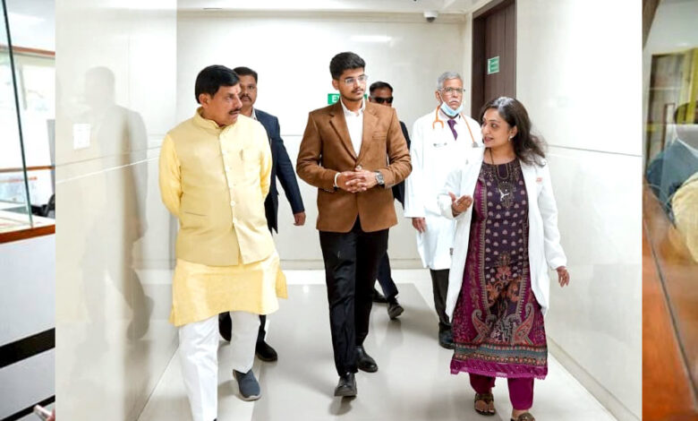 मुख्यमंत्री डॉ. यादव ने नेशनल कैंसर इंस्टीट्यूट नागपुर का किया दौरा