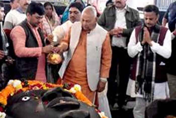 उप-मुख्यमंत्री-ने-भैरवनाथ-मंदिर-में-की-पूजा-अर्चना