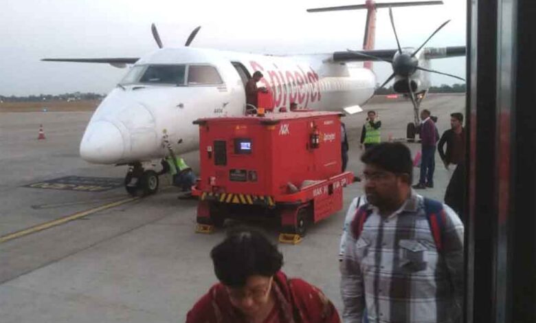 भोपाल एयरपोर्ट अलर्ट: रनवे पर हर दो महीने में जम रहा 12 किलो रबर, लैंडिंग के वक्त हादसे का खतरा