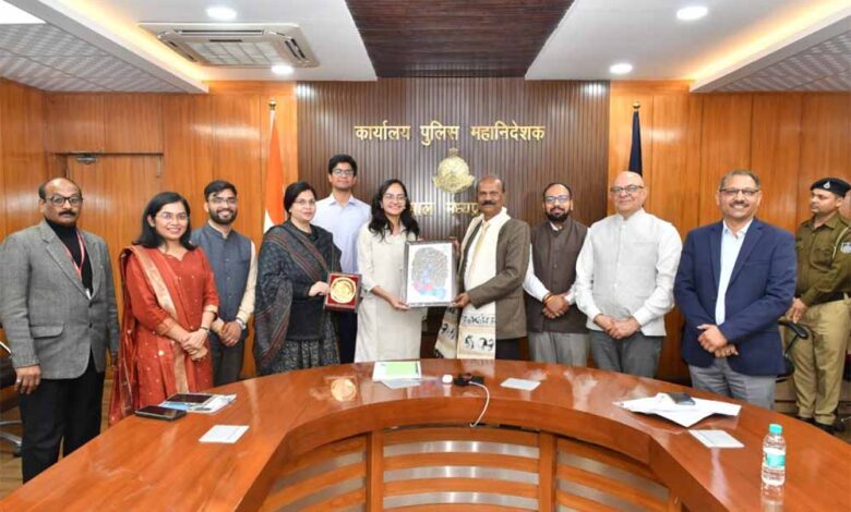 पुलिस महानिदेशक कैलाश मकवाणा से भारतीय विदेश सेवा अधिकारियों की सौजन्य भेंट