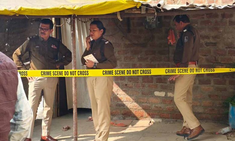 पुलिस से बचने कपड़े बदल कर भागे आरोपी, इंदौर में महिला की हत्या में सरगर्मी से तलाशी