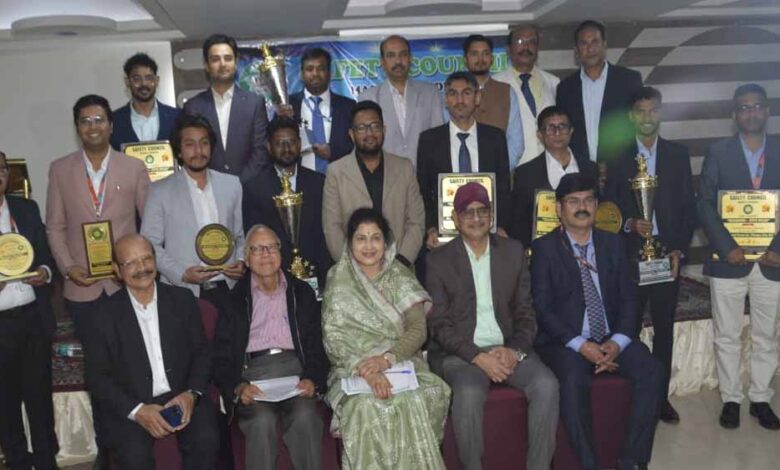 उद्योग हमारे राष्ट्र के विकास की रीढ़ हैं : राज्यमंत्री श्रीमती गौर