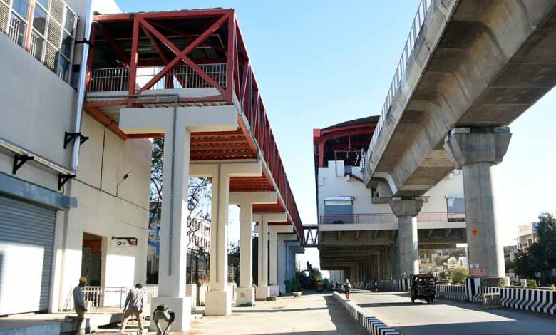 भोपाल-मेट्रो-का-नया-चैलेंज:-मार्च-से-शुरू-होगा-सबसे-चुनौतीपूर्ण-रैंप-का-काम,-जमीन-से-आसमान-तक-दौड़ेगी-ट्रेन