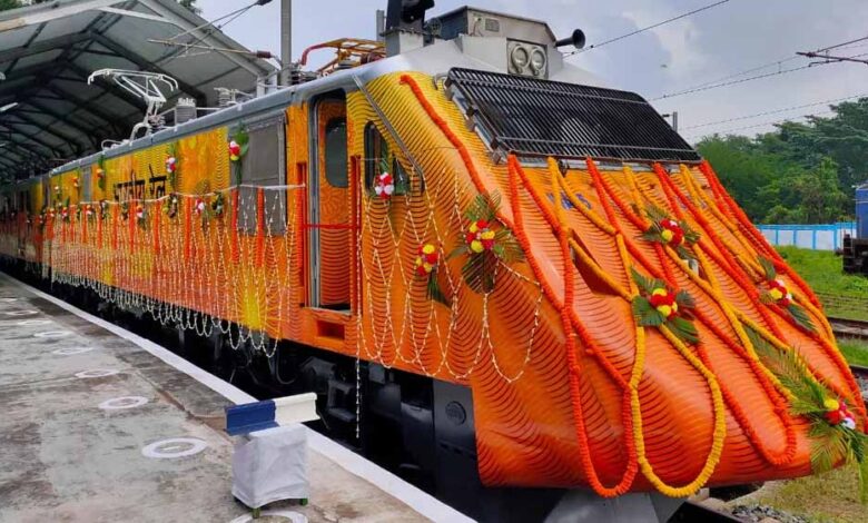 इंदौर-मुंबई-तेजस-ट्रेन-का-सफर-बढ़ा,-अब-28-फरवरी-तक-चलेंगे-अतिरिक्त-फेरे