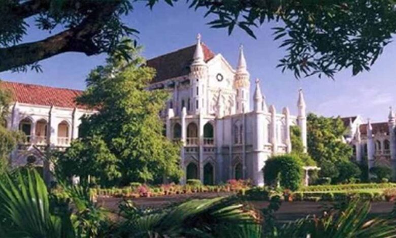 आय-से-अधिक-संपत्ति-पर-mp-हाई-कोर्ट-का-बड़ा-फैसला,-पत्नी-की-व्यक्तिगत-इनकम-को-पति-से-नहीं-जुड़ेगी
