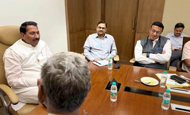 किसानों-को-कृषि-मंत्री-ऐदल-सिंह-कंषाना-का-भरोसा,-बोले-जायज-मांगों-के-प्रति-सरकार-पूरी-तरह-संवेदनशील
